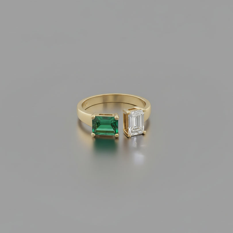 STERLING SILVER CZ AND EMERALD RING