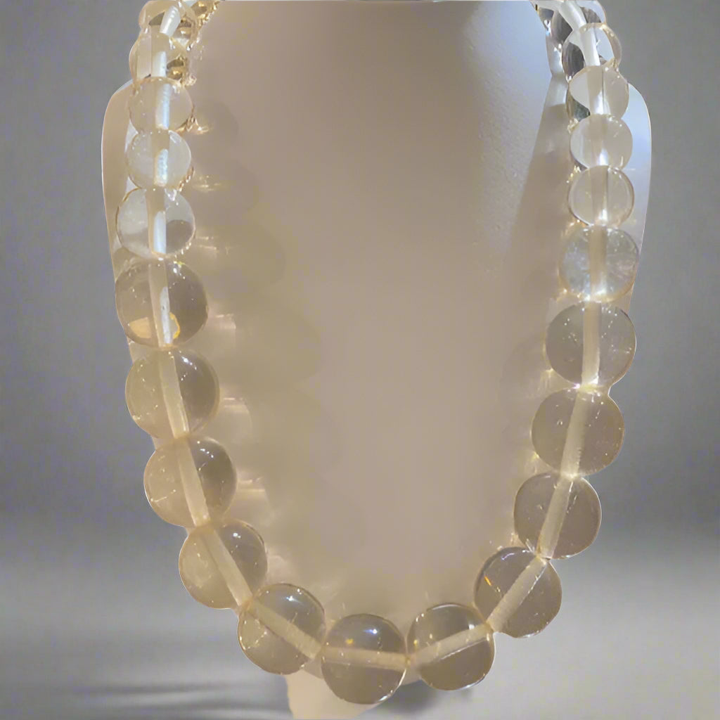 LUCITE JUMBO BEAD NECKLACE