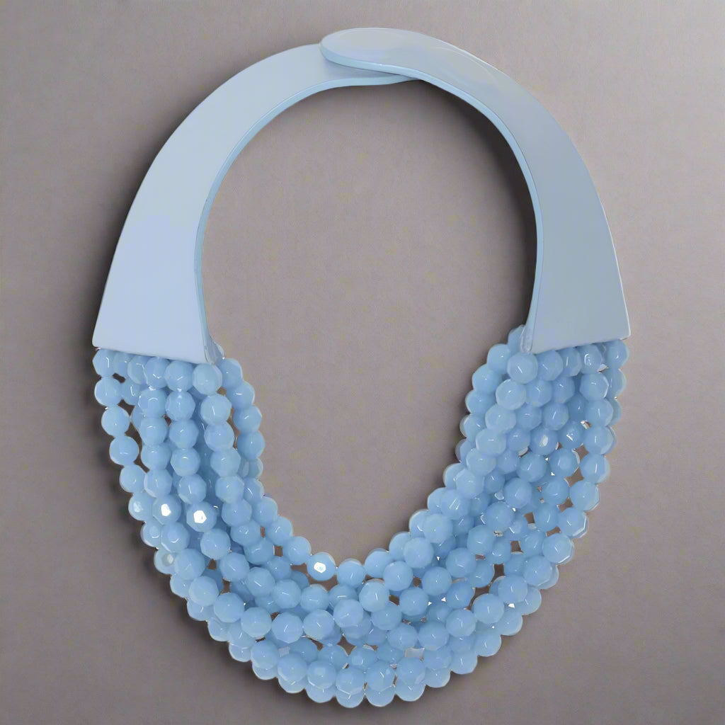 MED BELLA CORNFLOWER RESIN NECKLACE