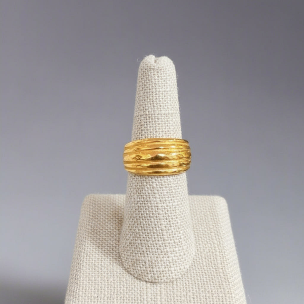 VERMEIL RIBBED BAND RING