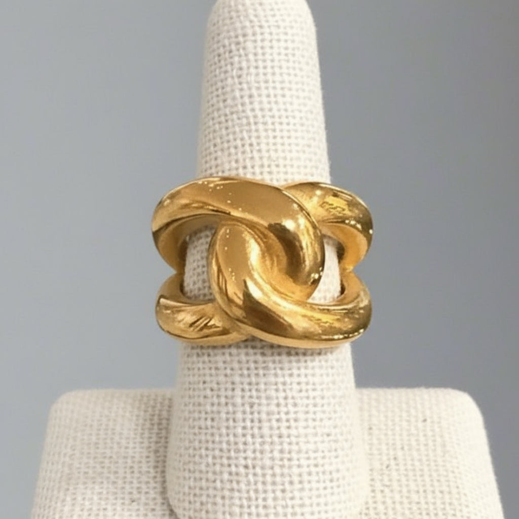 KNOT RING