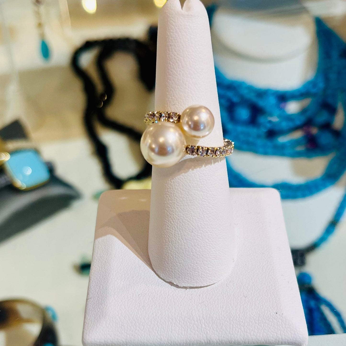 PEARL RING