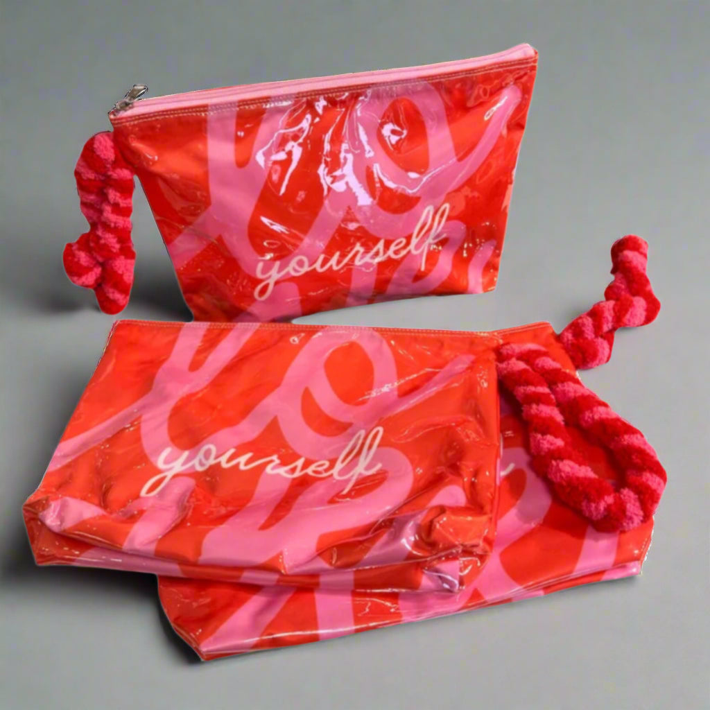 YOURSELF POUCH