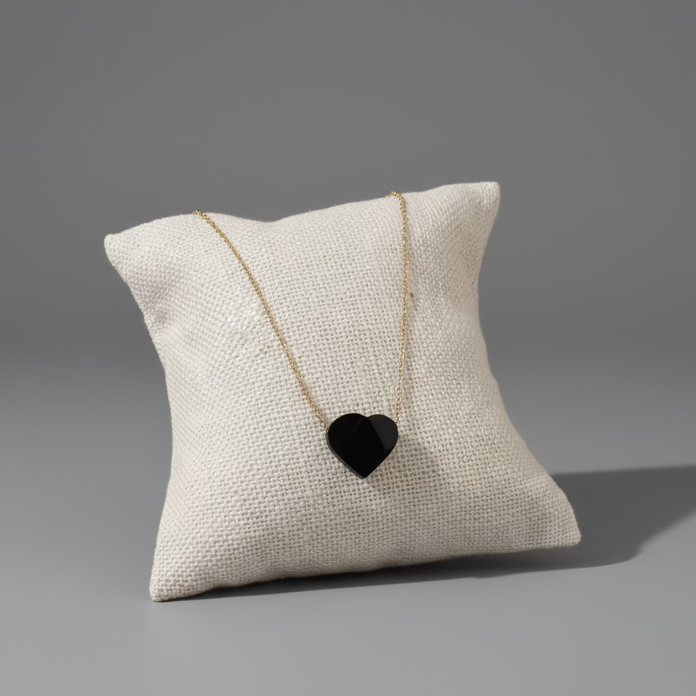 AMBER HEART CHAIN NECKLACE