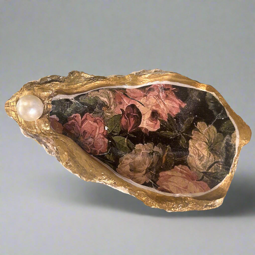 OYSTER SHELL JEWELRY HOLDERS