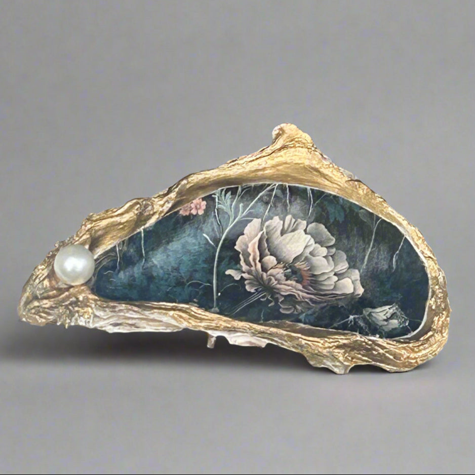 OYSTER SHELL JEWELRY HOLDERS