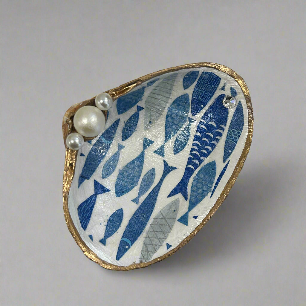 OYSTER SHELL JEWELRY HOLDERS