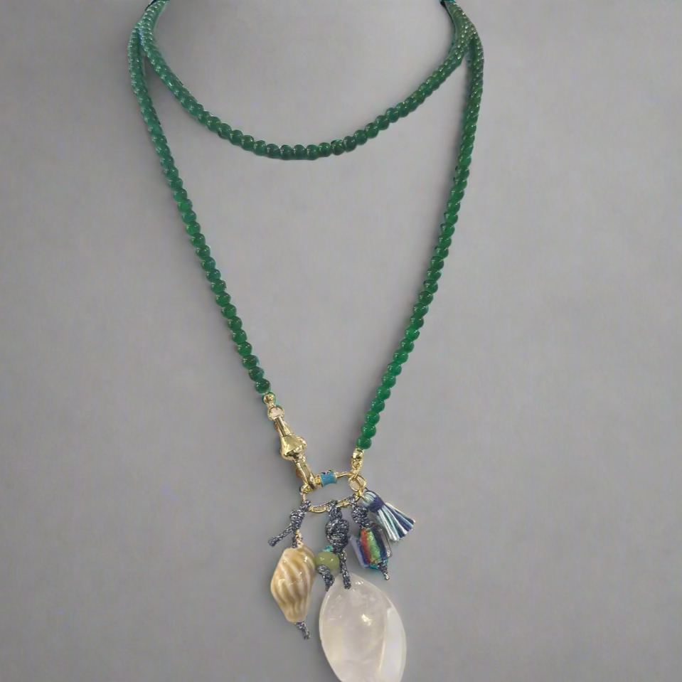 MALACHITE NECKLACE W AQUATIC PENDANTS