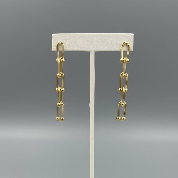 CHAIN DANGLES
