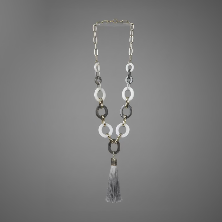 GREY HORN W TASSEL NECKLACE