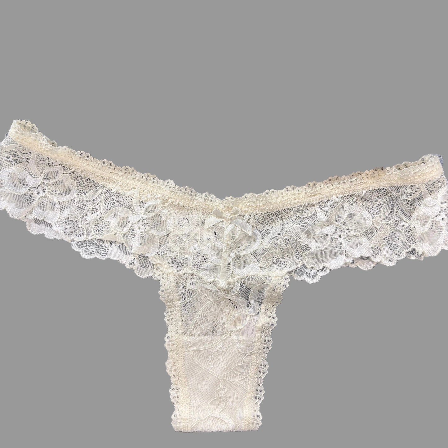 LACE THONG
