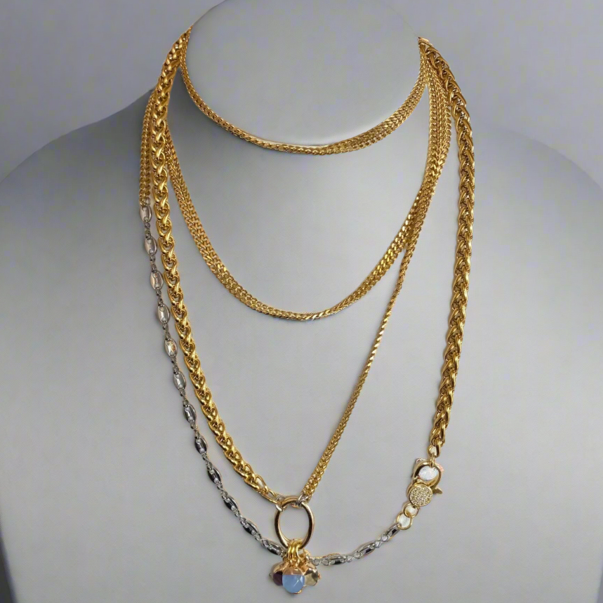 WRAP MULTI CHAIN NECK