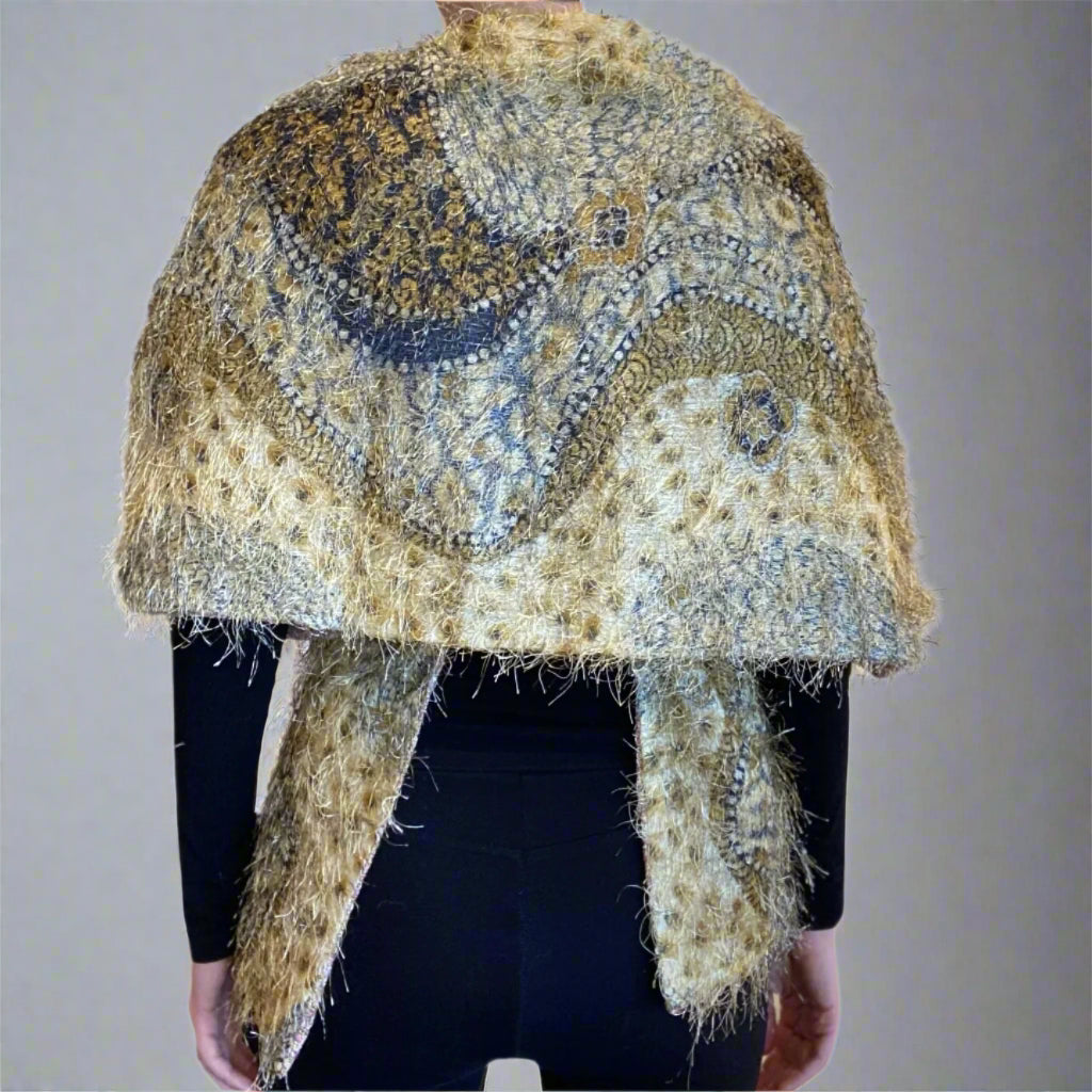 EYELASH TWEED WRAP
