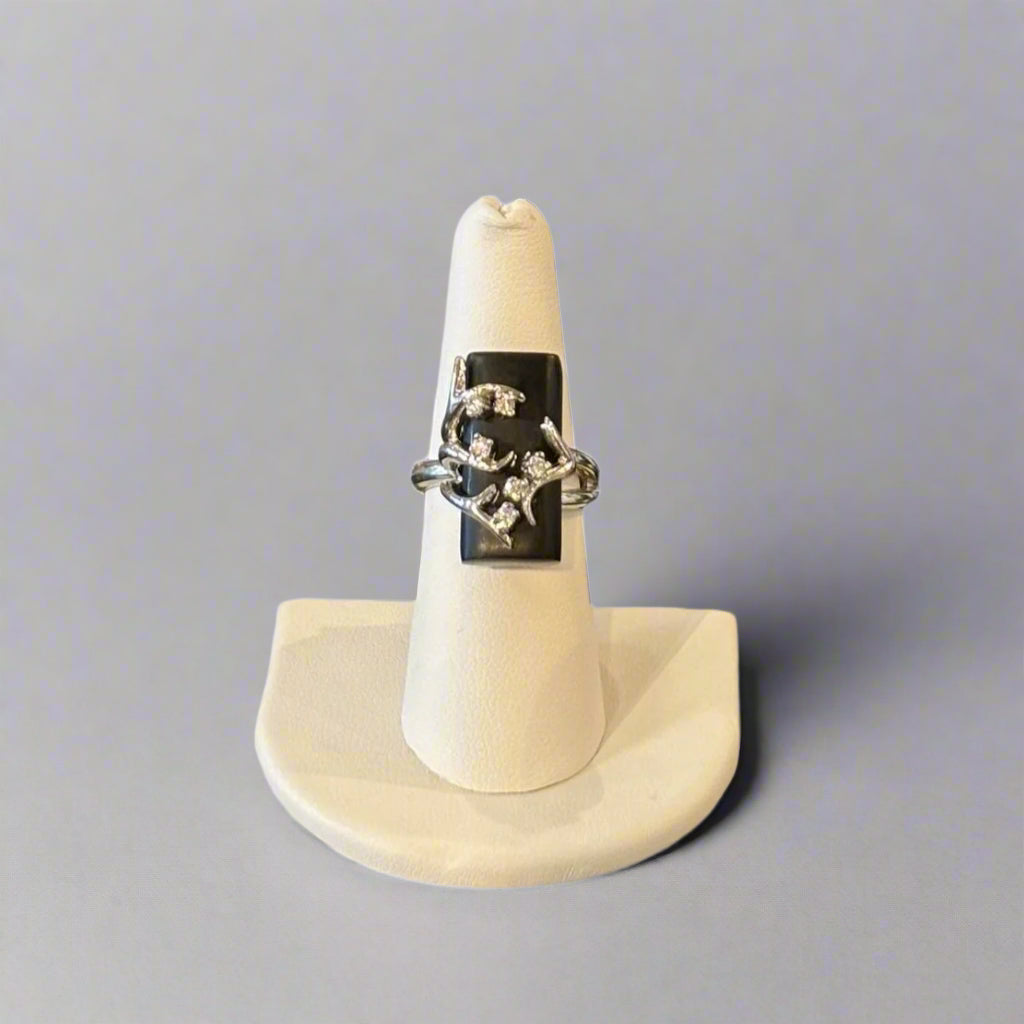 24 KT. PLATE RING ZIRCON/HORN