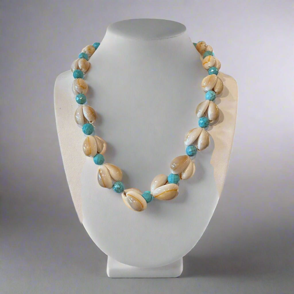 TURQUOISE COWRY SHELL-NECKLACE
