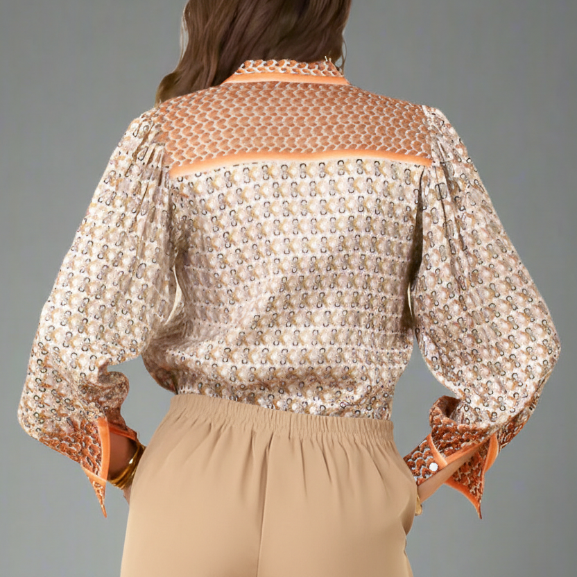 IVORY COLLARED TOP