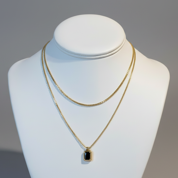 BLACK ONYX NECKLACE
