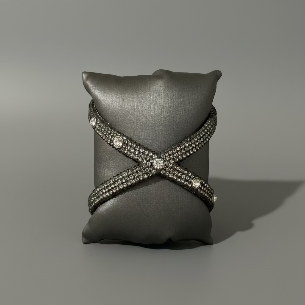SWAROVSKI CROSS CUFF