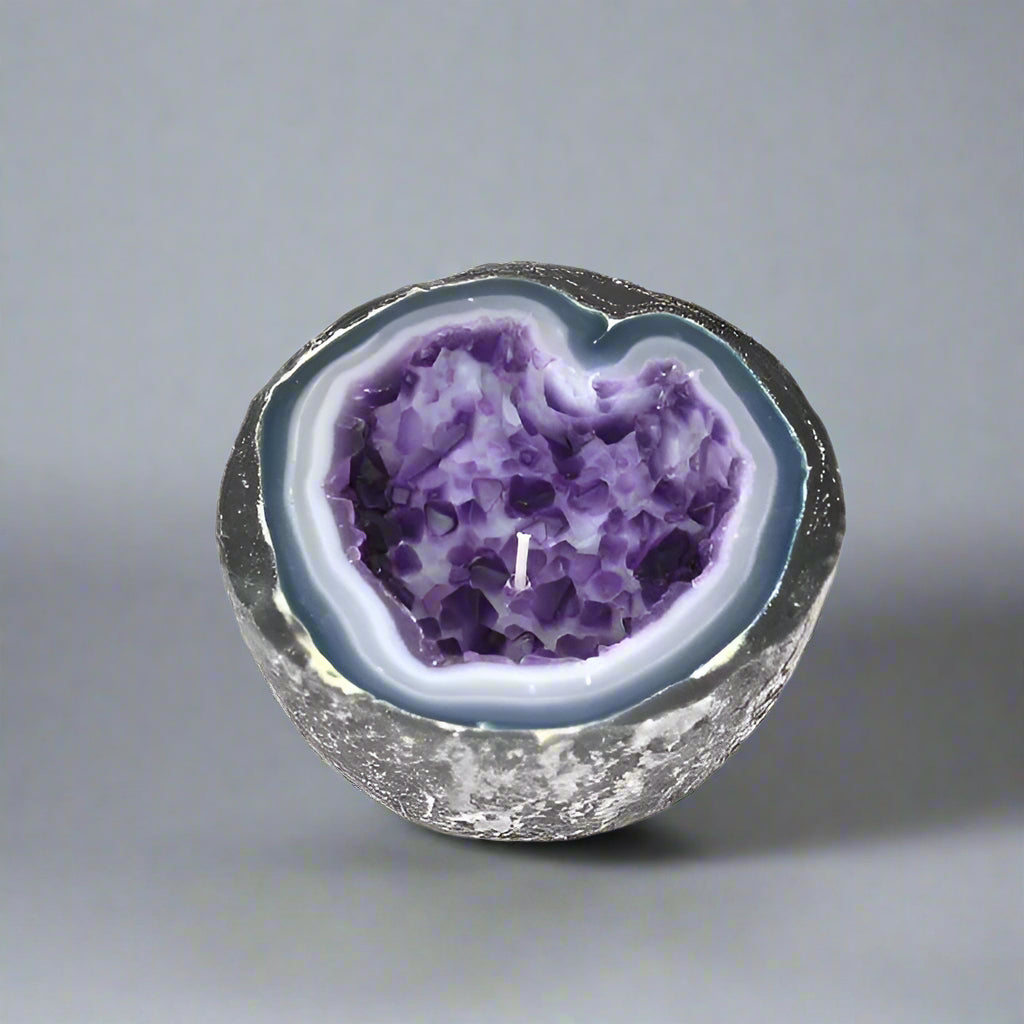 AMETHYST HEART GEODE CANDLE