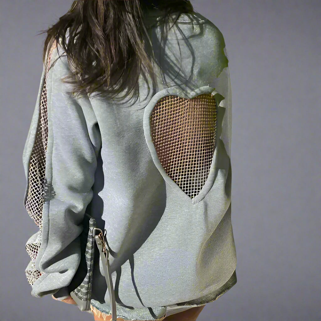 AMORE GREY CREW NECK