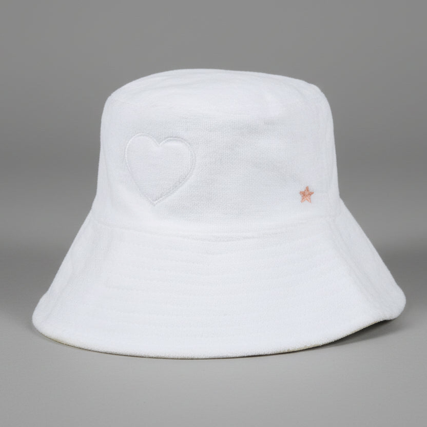 WHITE TERRY HAT W/ HEART
