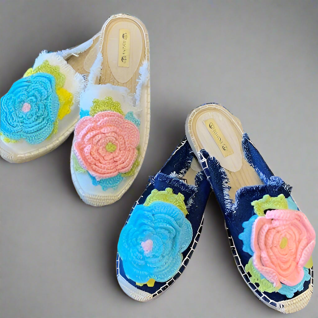 CROCHET FLOWER ESPADRILLES
