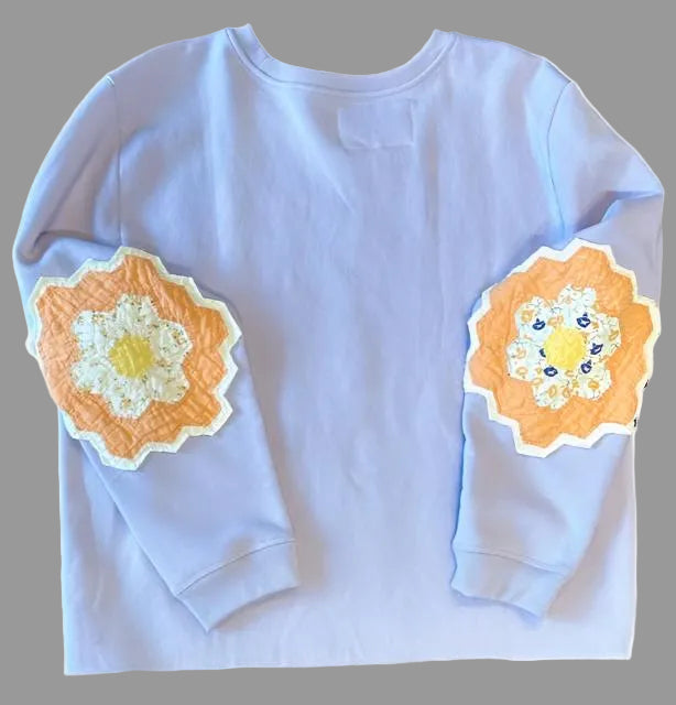 SWEATSHIRT WITH QUILT ELBOW PATCHES