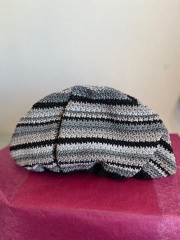 ASSORTED WOVEN CLUTCH