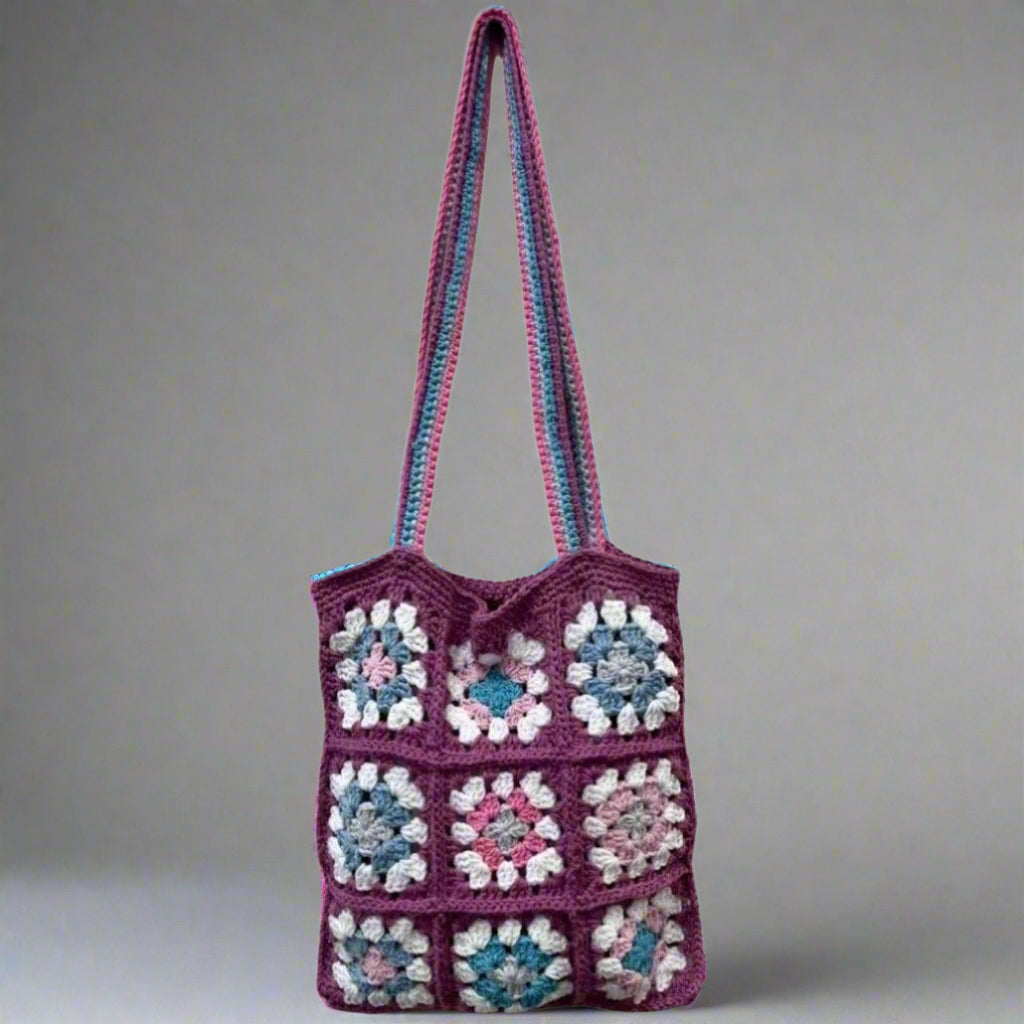 CROCHET PINK BAG WITH SQUARES