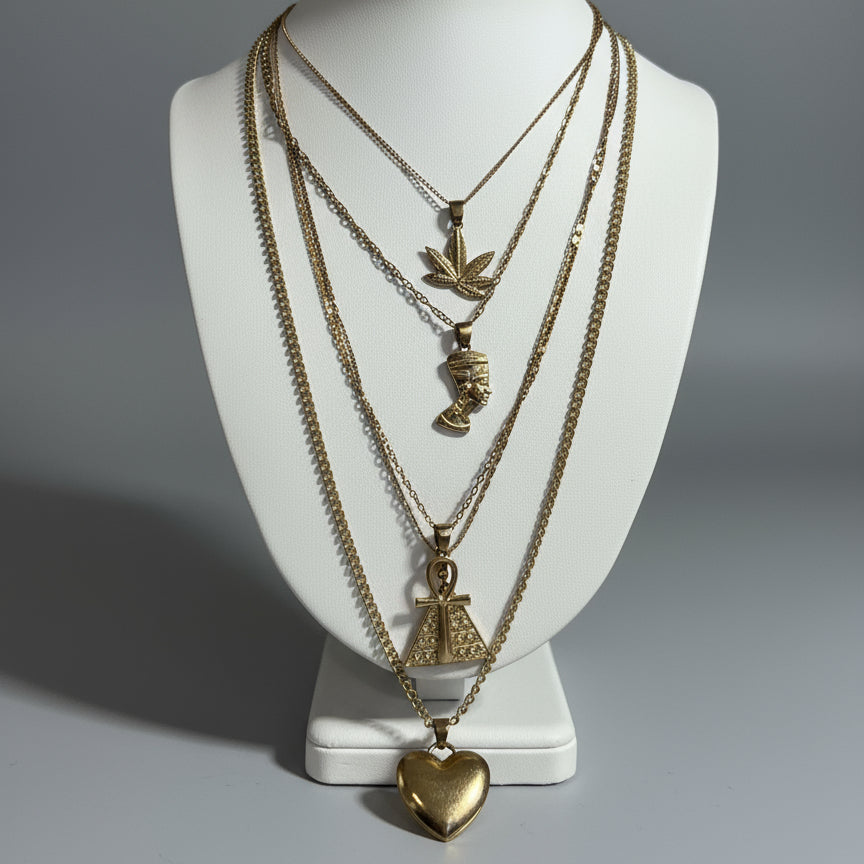 LAYERED GOLD NECKLACE WITH PENDANTS