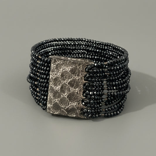 BEADED SNAKE CUFF W/ MAGNET