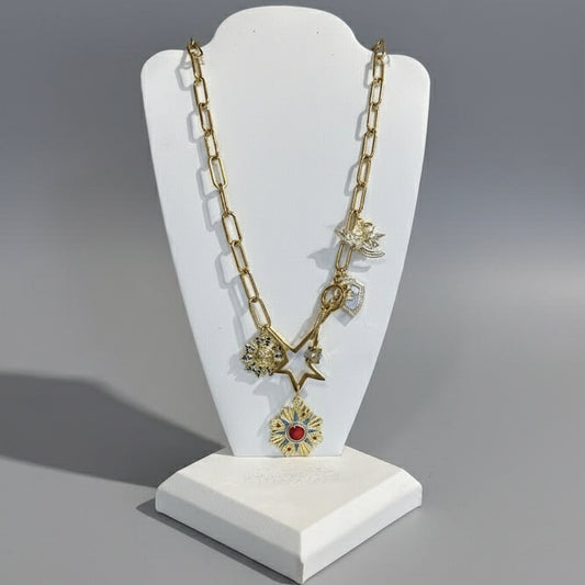 STAR CHARM NECKLACE