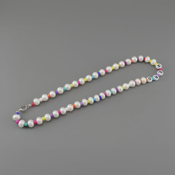 MULTICOLOR PEARL NECKLACE