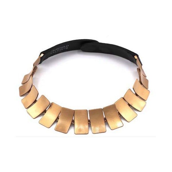 METAL FAN COLLAR NECKLACE