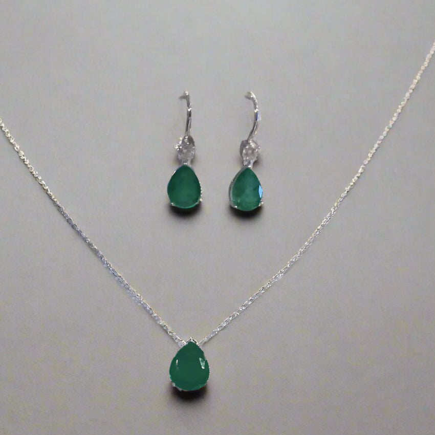 SS CZ EMERALD PEAR EARRINGS