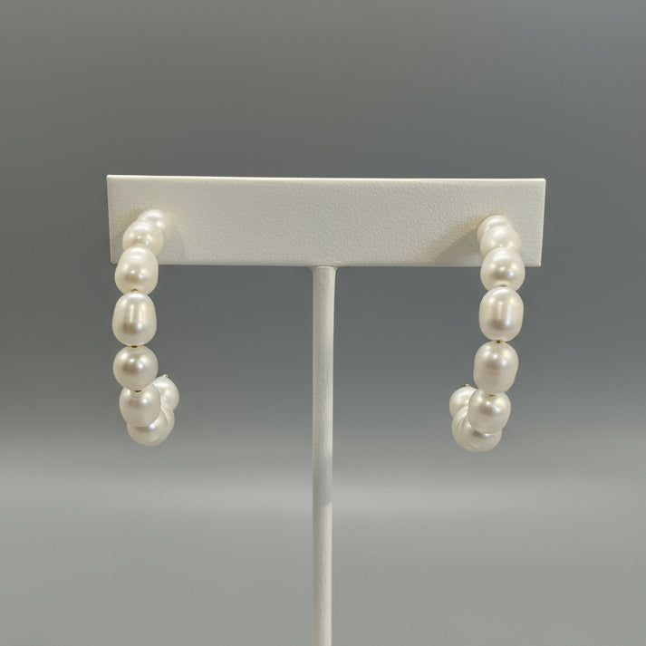 PEARL HOOPS