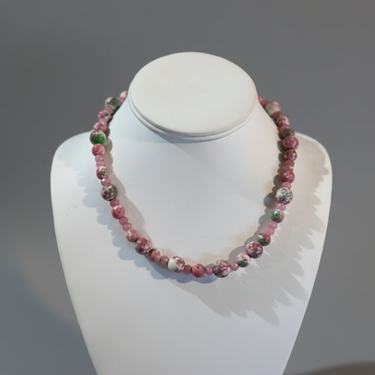 MARBLED PINK/GREEN NECKLACE