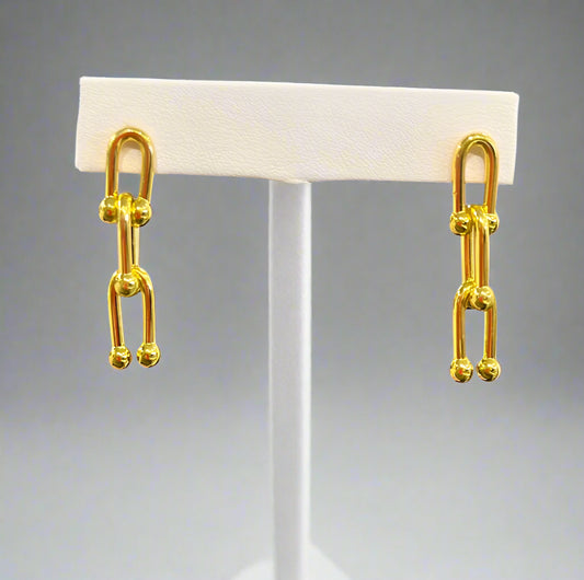 CHAIN DANGLES