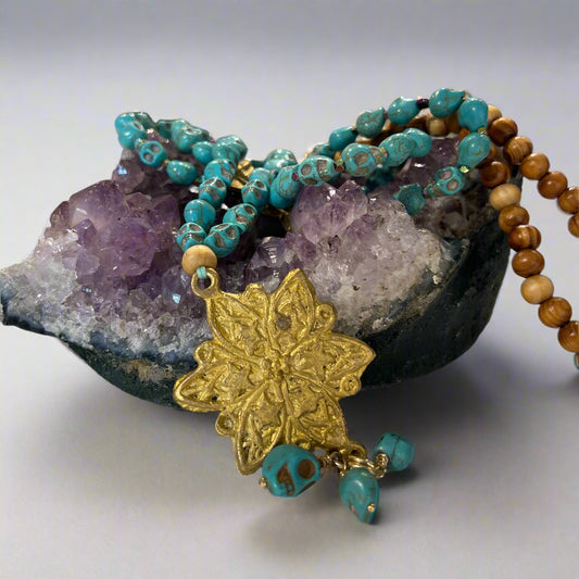 TURQUOISE LOTUS VINTAGE CHARM SKULL