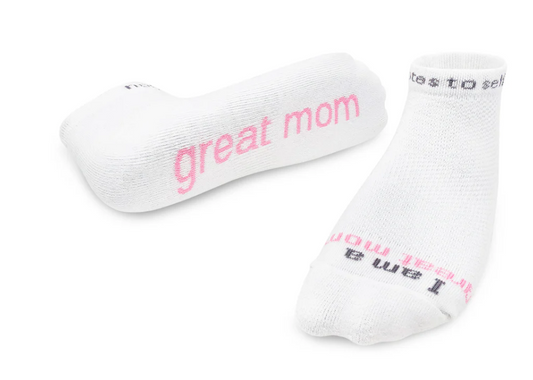 "I AM A GREAT MOM" WHITE SOCKS