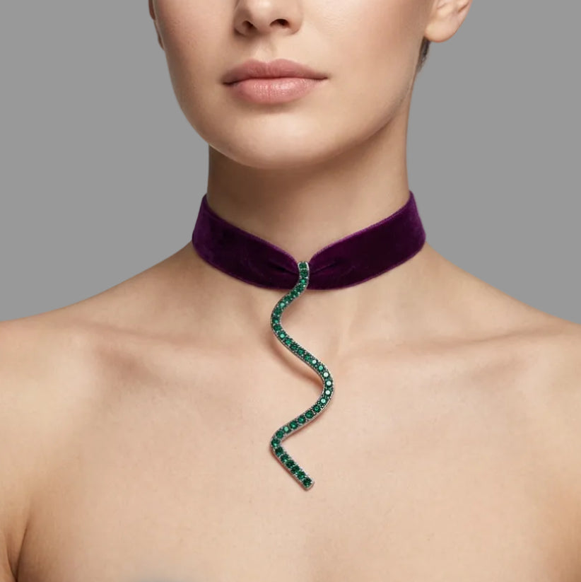 GOLD CHOKER GREEN ONYX NECKLACE