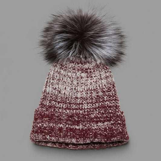 BURGUNDY SNOWFALL POM BEANIE