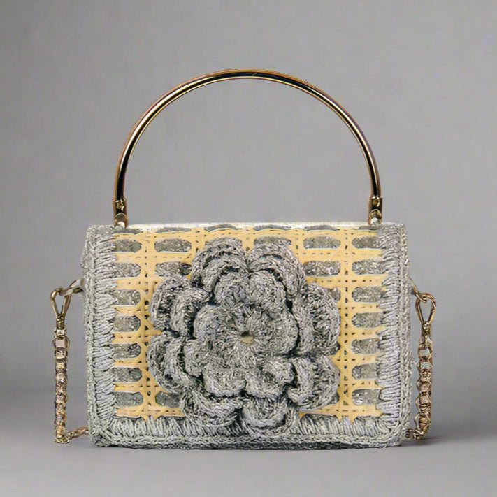 GLITTER FLOWER CLUTCH