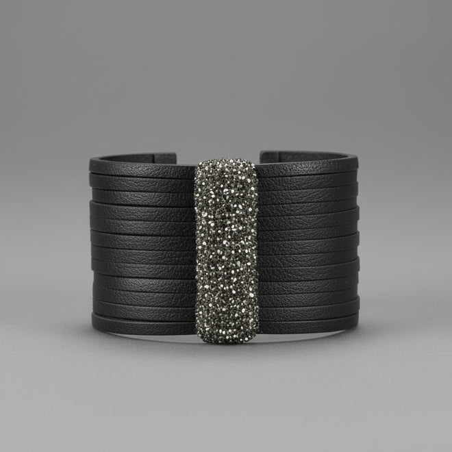 CUT FRINGE LEATHER BRACELET