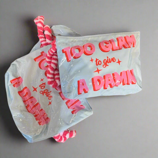 TOO GLAM POUCH