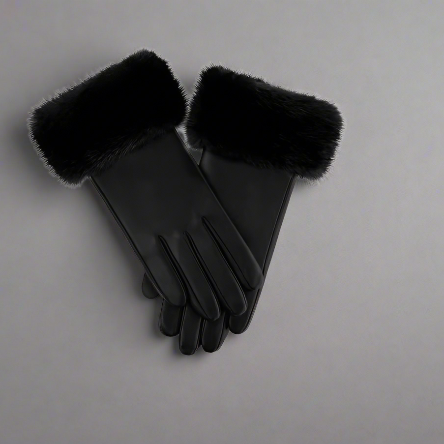 BLACK LEATHER GLOVES