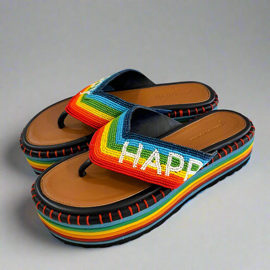 HAPPY SANDALS