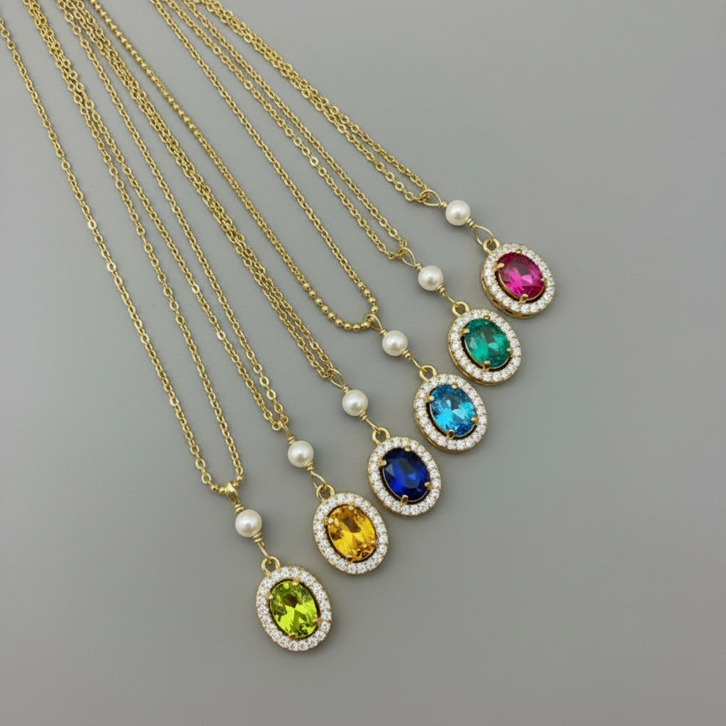 FRESH WATER PEARL AND CRYSTAL NECKLACE