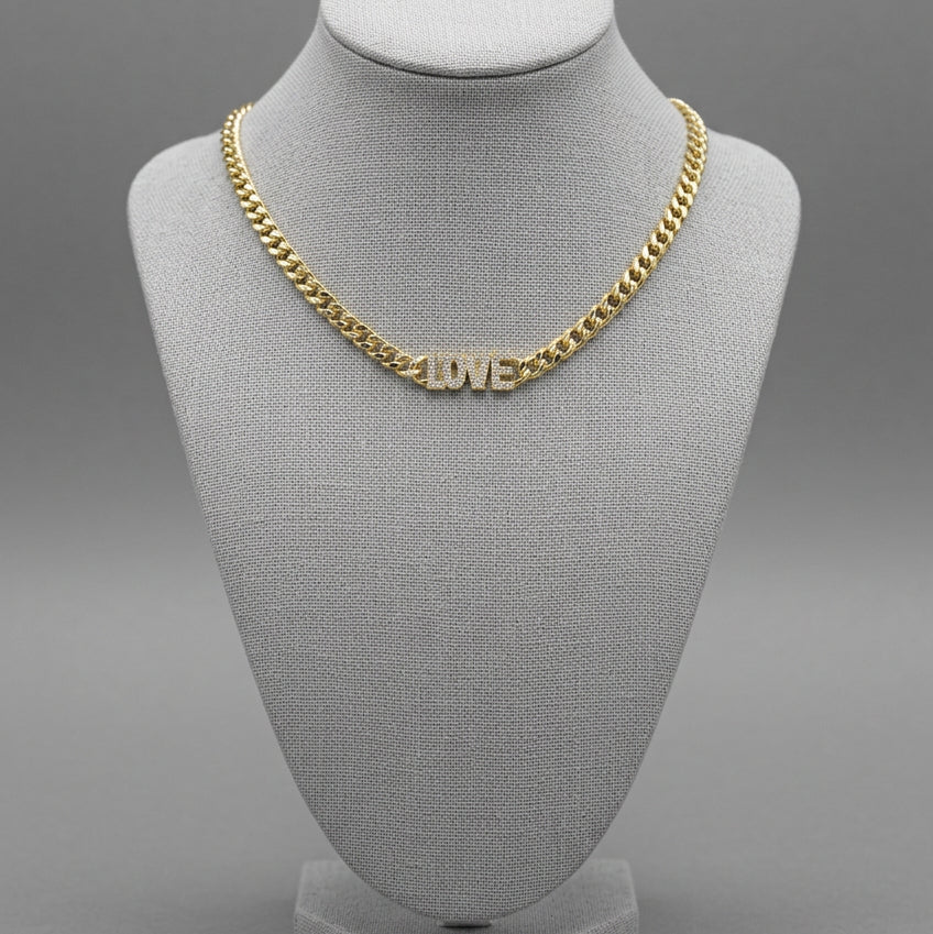 GOLDEN GLAM LOVE NECKLACE