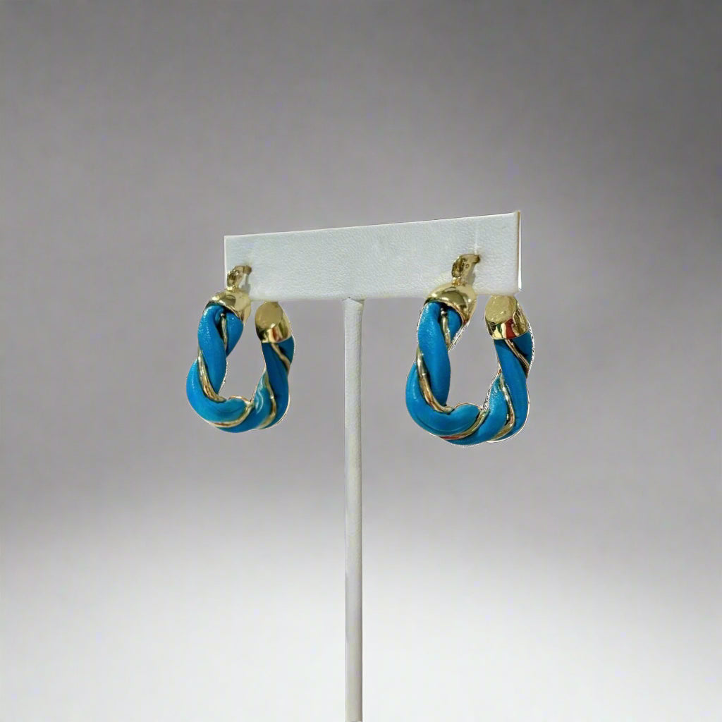 LEATHER & GOLD HOOPS